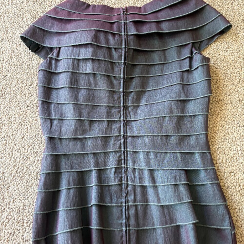 Tadashi Shoji Iridescent Ruffle Top Sz 4 Cocktail Party Evening Luxury Chic Glam - Picture 5 of 6